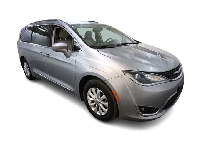 Thumbnail: 2019 Chrysler Pacifica - 26