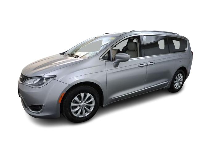 Thumbnail: 2019 Chrysler Pacifica - 21