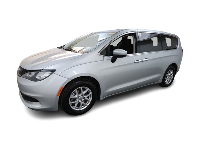 Thumbnail: 2022 Chrysler Voyager - 19