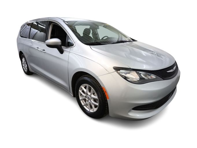 Thumbnail: 2022 Chrysler Voyager - 24