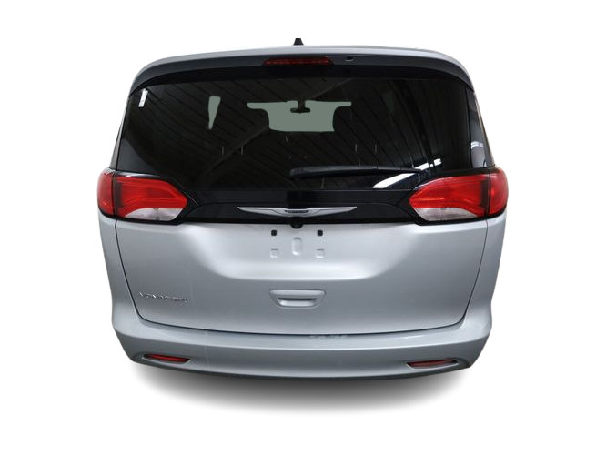 Thumbnail: 2022 Chrysler Voyager - 5