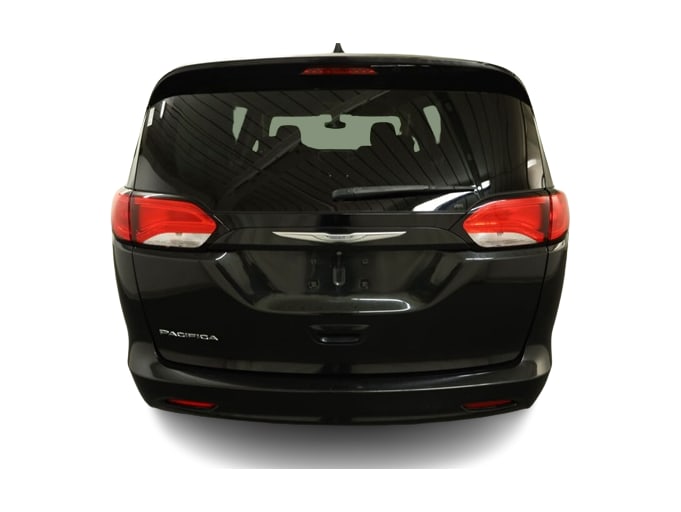 2017 Chrysler Pacifica Touring 5