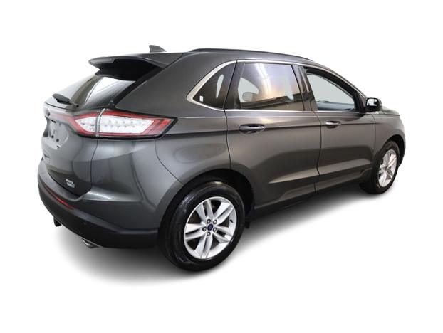 Thumbnail: 2015 Ford Edge - 23