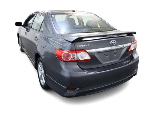 2011 Toyota Corolla S 21