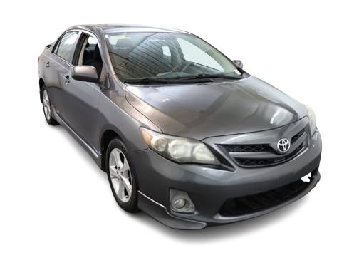 2011 Toyota Corolla S 26