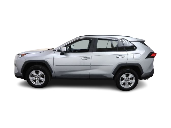 Thumbnail: 2021 Toyota RAV4 - 20