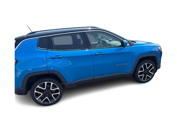 Thumbnail: 2017 Jeep Compass - 17