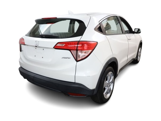 Thumbnail: 2016 Honda HR-V - 22