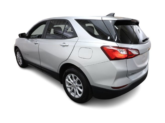 Thumbnail: 2021 Chevrolet Equinox - 4