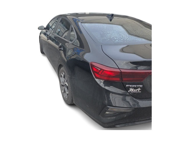 Thumbnail: 2019 Kia Forte - 16