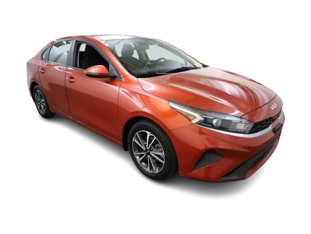 Thumbnail: 2023 Kia Forte - 25