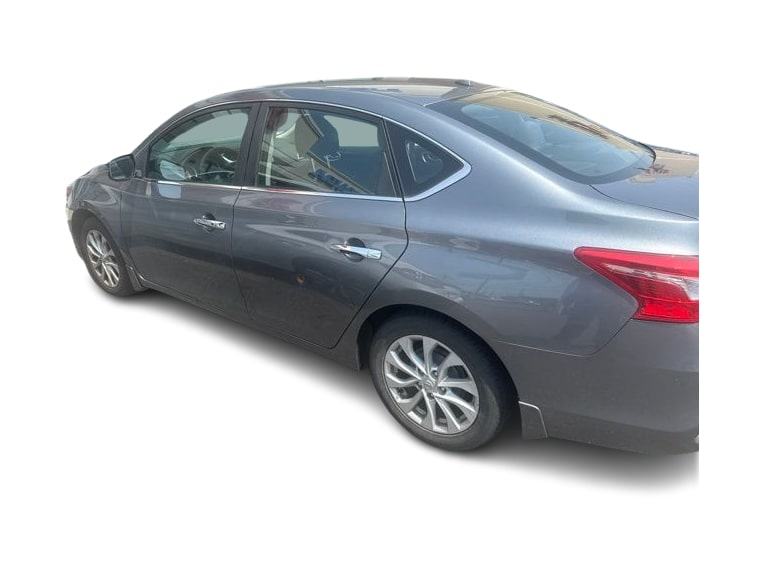 Thumbnail: 2018 Nissan Sentra - 9