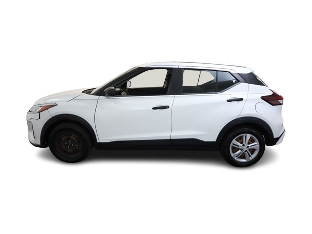Thumbnail: 2022 Nissan Kicks - 3