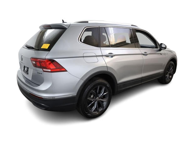 Thumbnail: 2022 Volkswagen Tiguan - 23