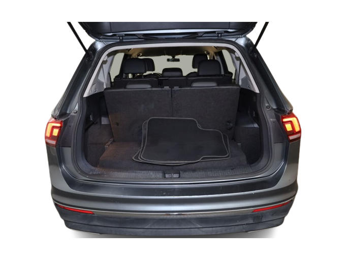 2018 Volkswagen Tiguan SE 17