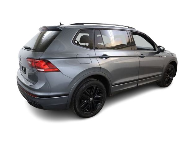 Thumbnail: 2022 Volkswagen Tiguan - 24
