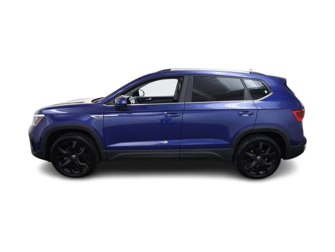 Thumbnail: 2022 Volkswagen Taos - 3