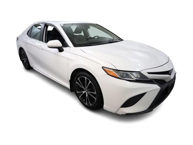 Thumbnail: 2019 Toyota Camry - 25
