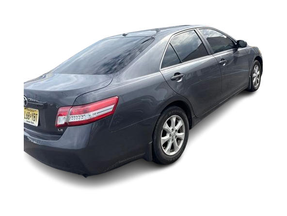 Thumbnail: 2010 Toyota Camry - 16