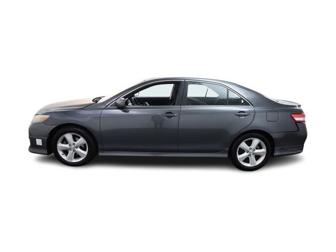 Thumbnail: 2011 Toyota Camry - 18