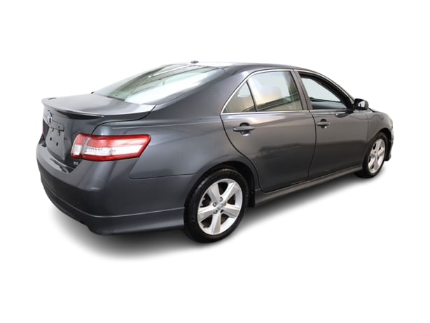Thumbnail: 2011 Toyota Camry - 21