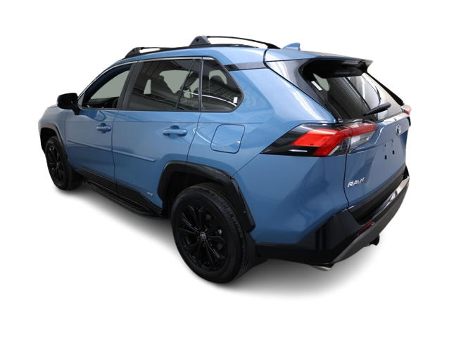 2023 Toyota RAV4 SE 4