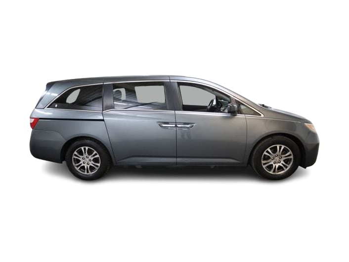 Thumbnail: 2013 Honda Odyssey - 21
