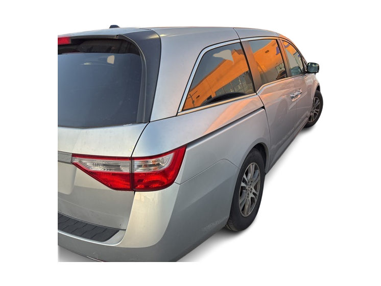 Thumbnail: 2012 Honda Odyssey - 16