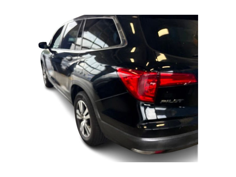 Thumbnail: 2017 Honda Pilot - 10