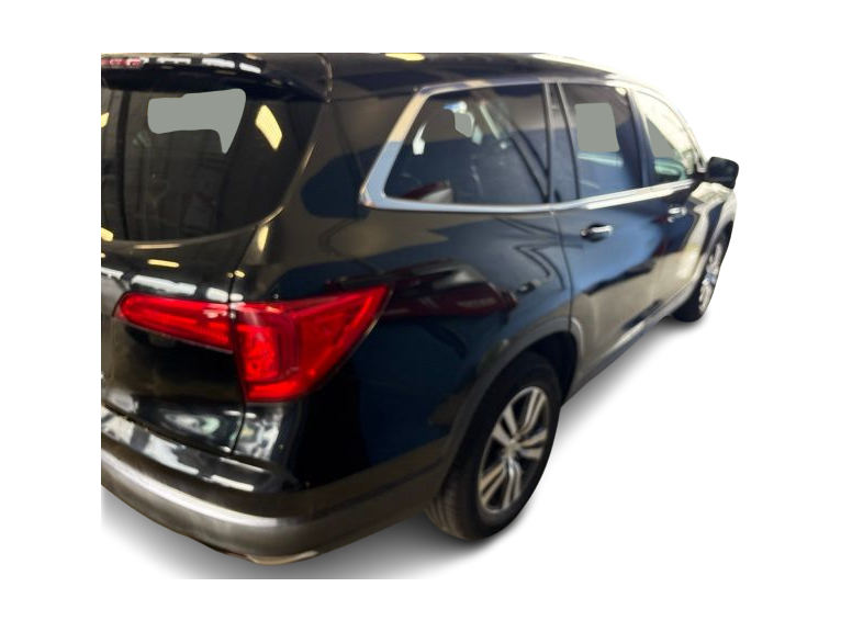 Thumbnail: 2017 Honda Pilot - 15