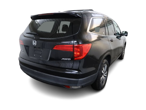 Thumbnail: 2017 Honda Pilot - 22