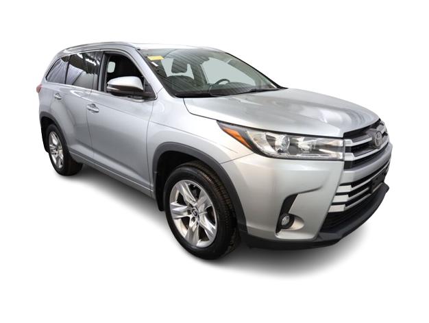 Thumbnail: 2019 Toyota Highlander - 25