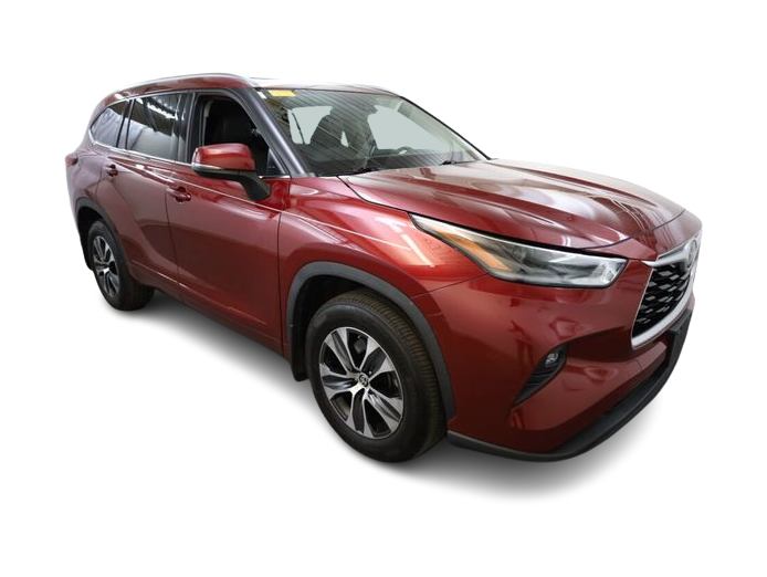 Thumbnail: 2021 Toyota Highlander - 25