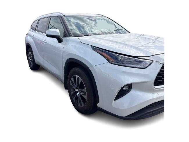 Thumbnail: 2021 Toyota Highlander - 22
