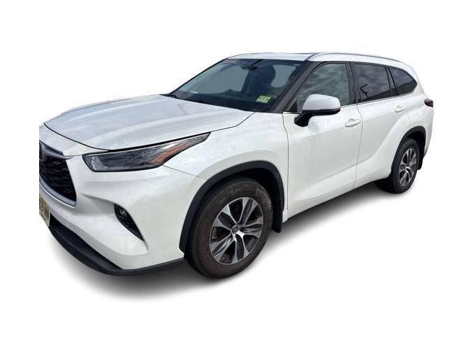 Thumbnail: 2021 Toyota Highlander - 9