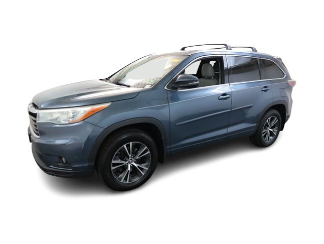 2016 Toyota Highlander XLE 3