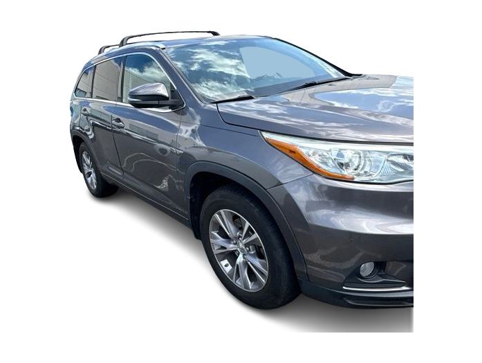 Thumbnail: 2015 Toyota Highlander - 23