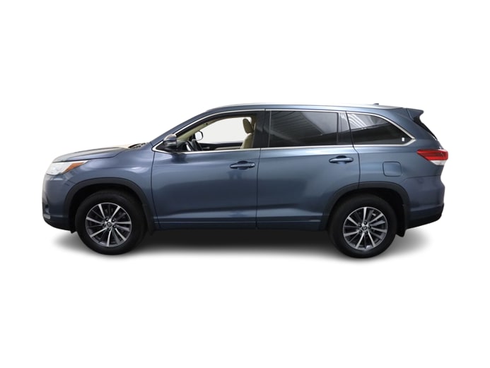 Thumbnail: 2018 Toyota Highlander - 3