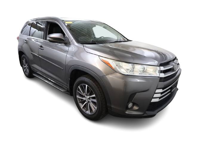 Thumbnail: 2018 Toyota Highlander - 24
