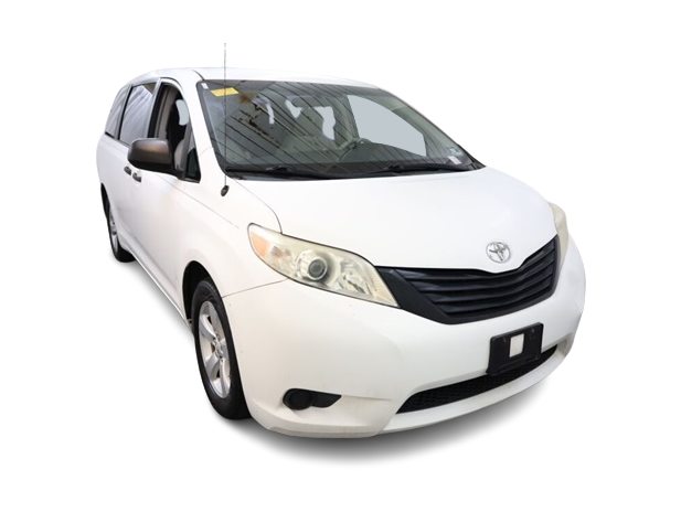 Thumbnail: 2011 Toyota Sienna - 27