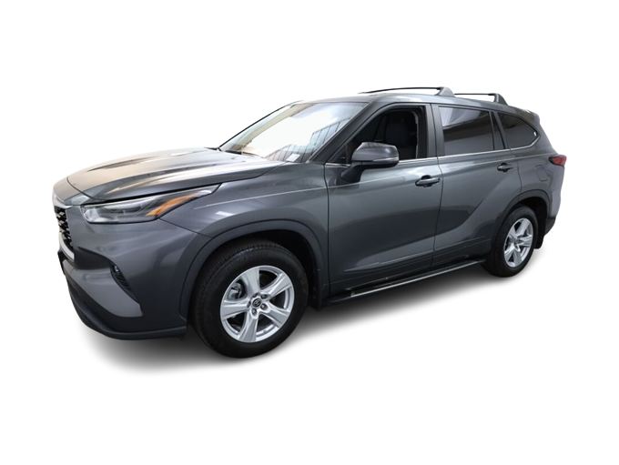 Thumbnail: 2023 Toyota Highlander - 3