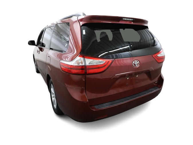 Thumbnail: 2015 Toyota Sienna - 21
