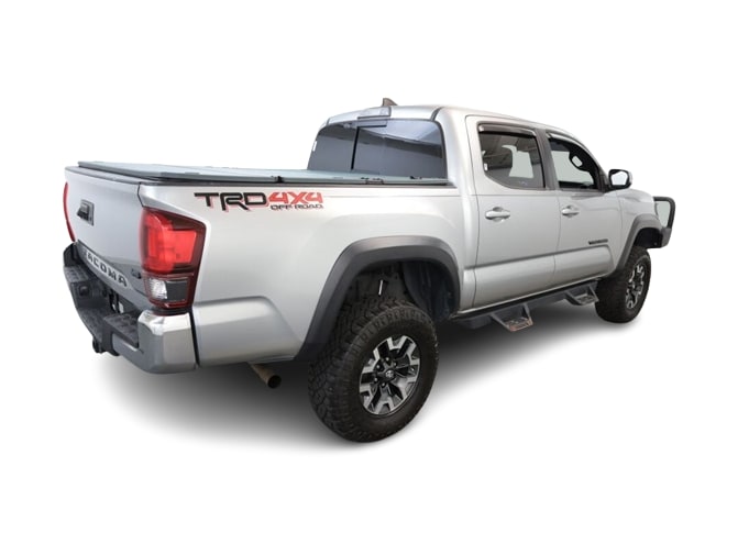 2018 Toyota Tacoma TRD Off-Road 23