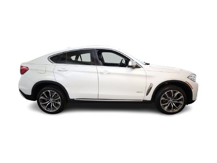 Thumbnail: 2016 BMW X6 - 24