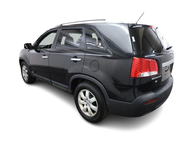 Thumbnail: 2012 Kia Sorento - 4