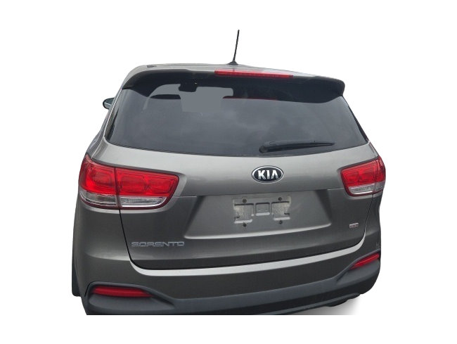 Thumbnail: 2017 Kia Sorento - 4