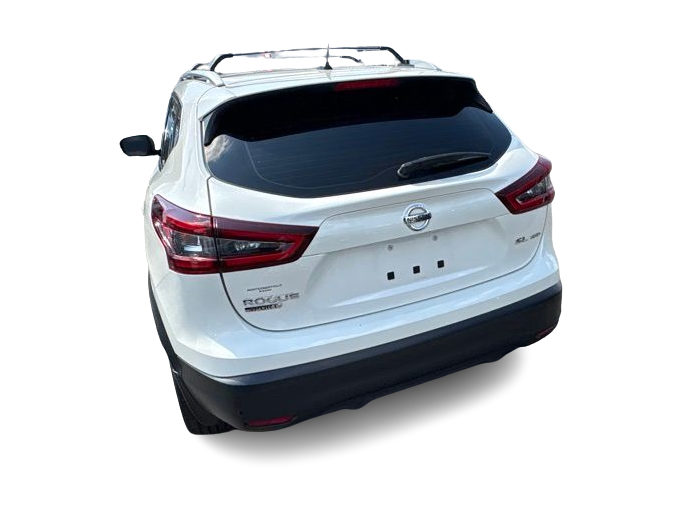 Thumbnail: 2021 Nissan Rogue Sport - 4