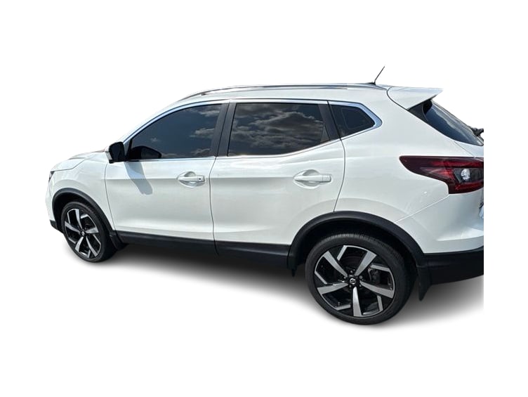 Thumbnail: 2021 Nissan Rogue Sport - 14