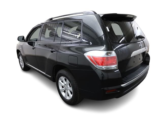 Thumbnail: 2013 Toyota Highlander - 4