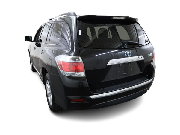 Thumbnail: 2013 Toyota Highlander - 20
